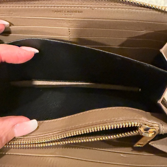 Yves Saint Laurent Khaki Leather Wallet - Picture 9 of 10